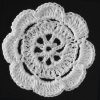 Tek motif dantel yuvarlak tarzda örülmüştür. Motif dantelin dış kenarında sekiz adet dekoratif dilimli süslemeler yapılmıştır.